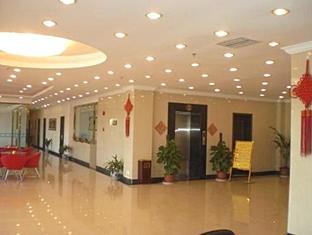 Отель Yichen Pudong Airport Шанхай Экстерьер фото